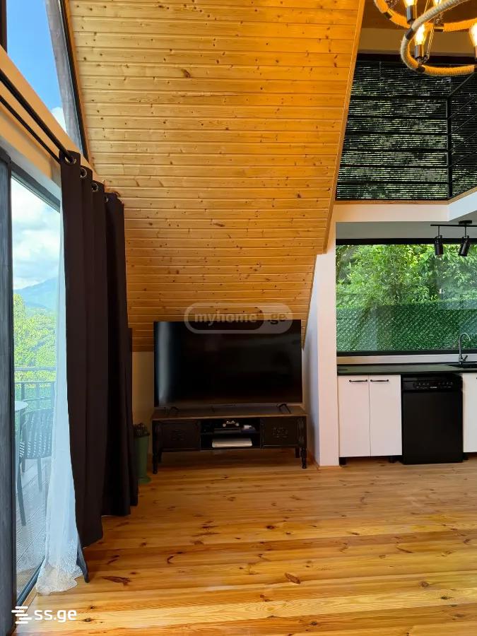 3 Room Summer Cottage Daily Rent. Batumi view 6