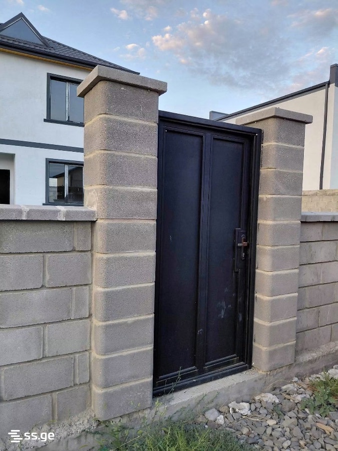 4 Room Private House For Sale view 1