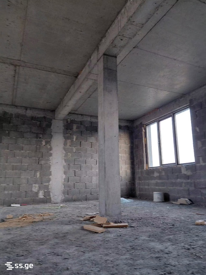 4 Room Private House For Sale view 3