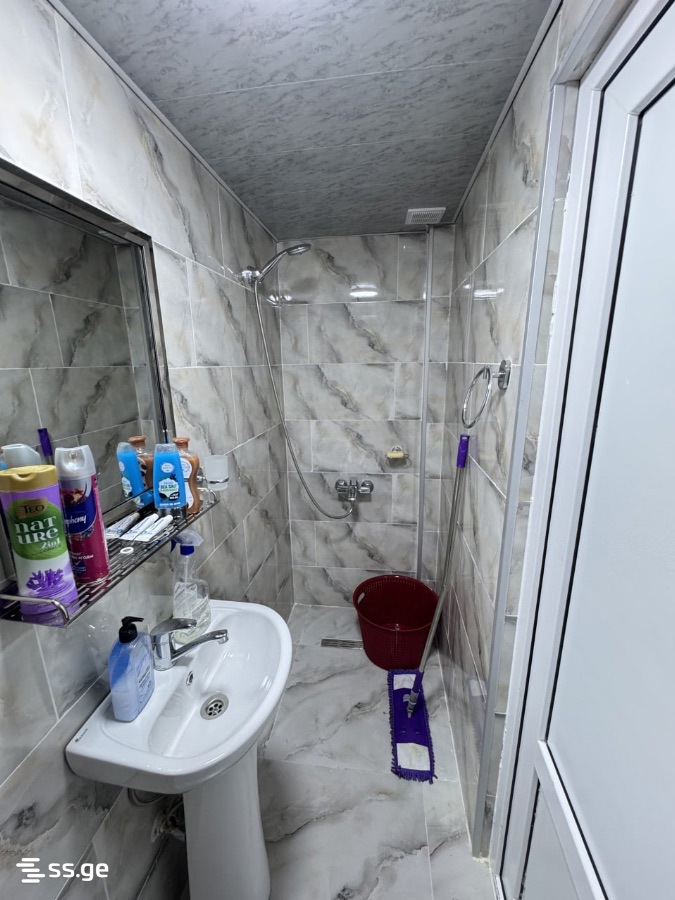 3 Room Flat Daily Rent. Chaqvi view 9