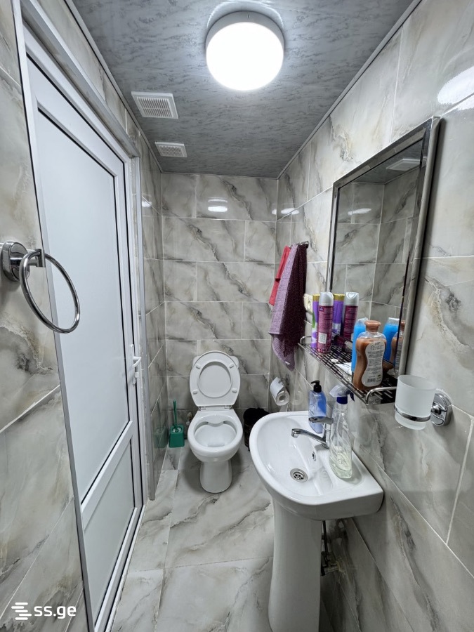 3 Room Flat Daily Rent. Chaqvi view 8