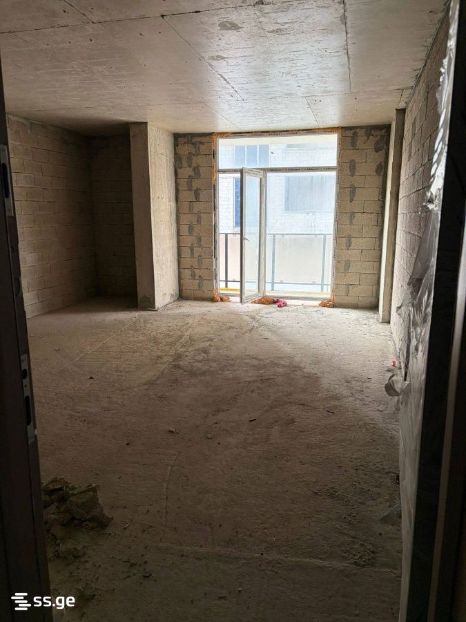 2 Room Flat For Sale view 2