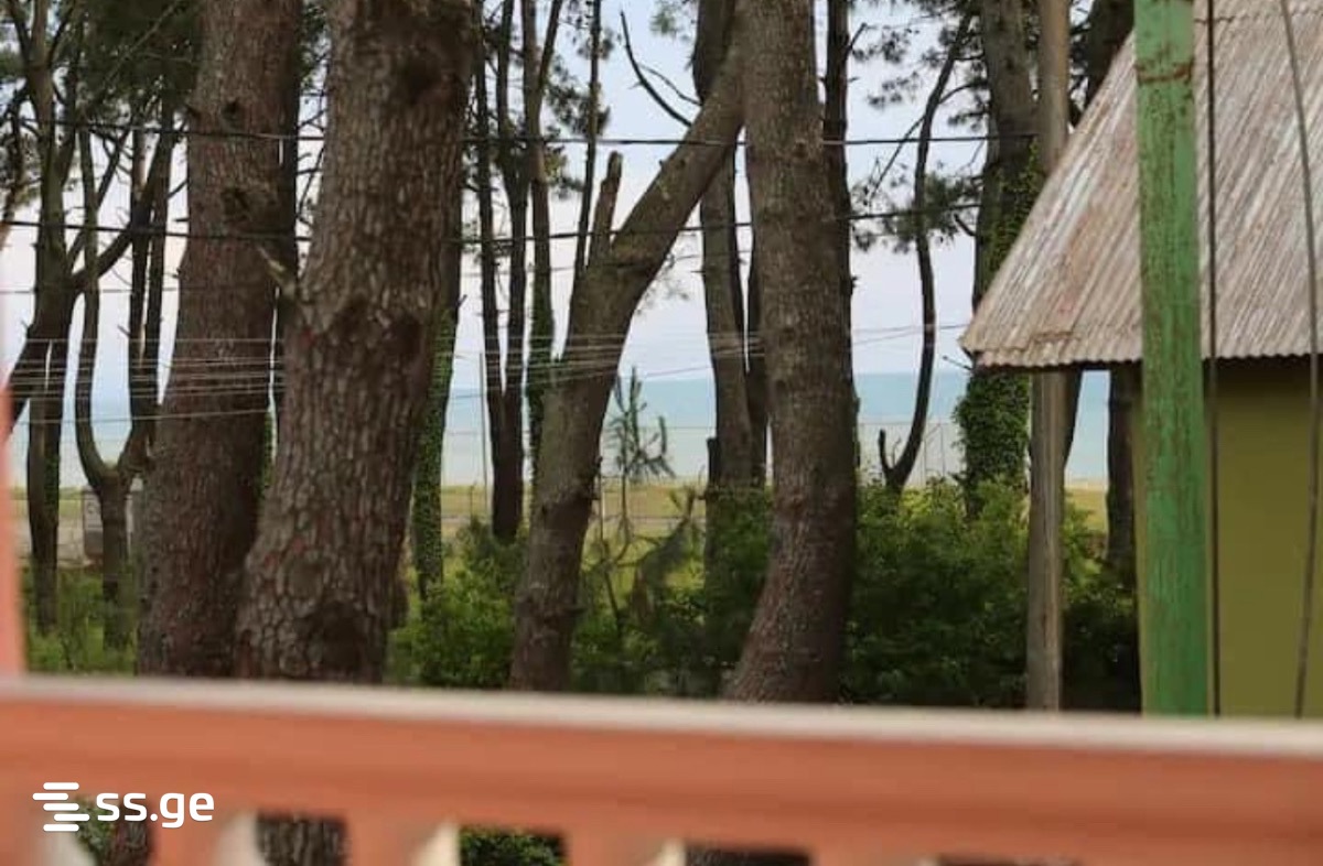 4 Room Summer Cottage For Sale view 6