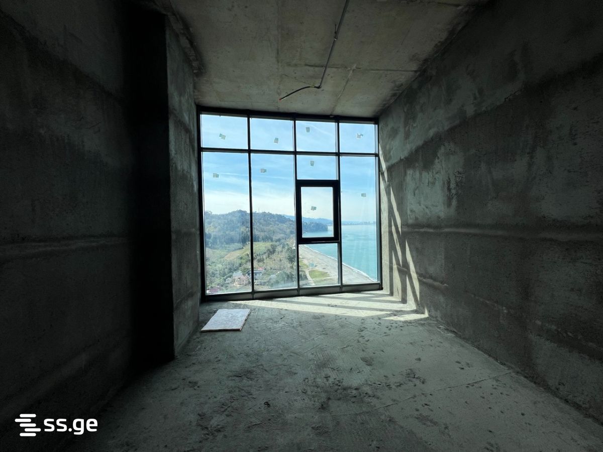 Commercial Space For Sale. Chaqvi view 13