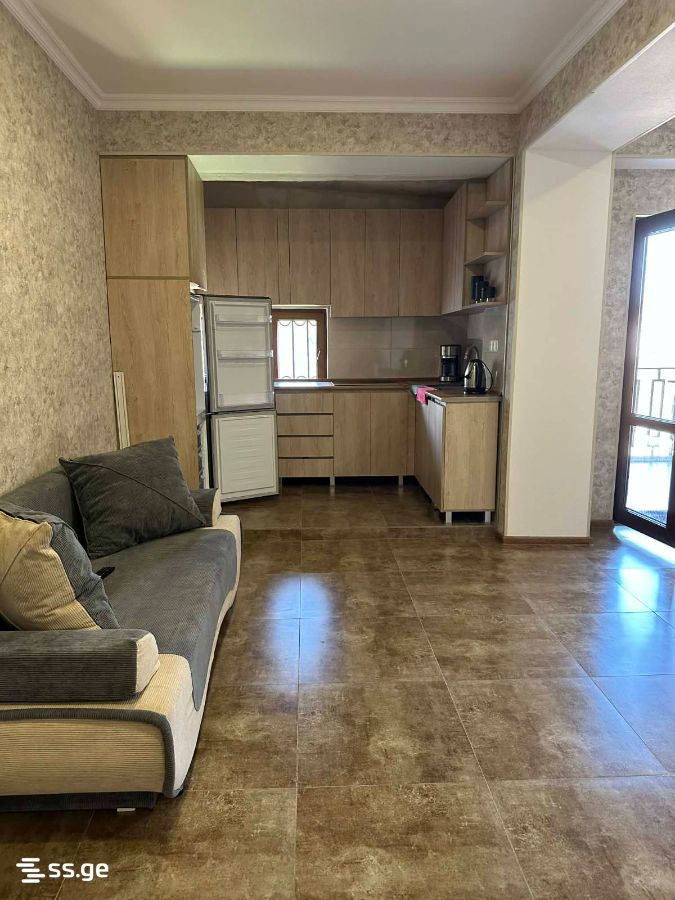 3 Room Flat For Sale view 4