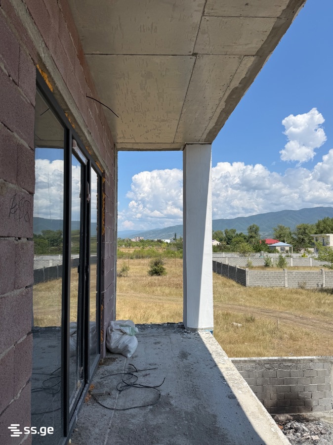 7 Room Private House For Sale view 9