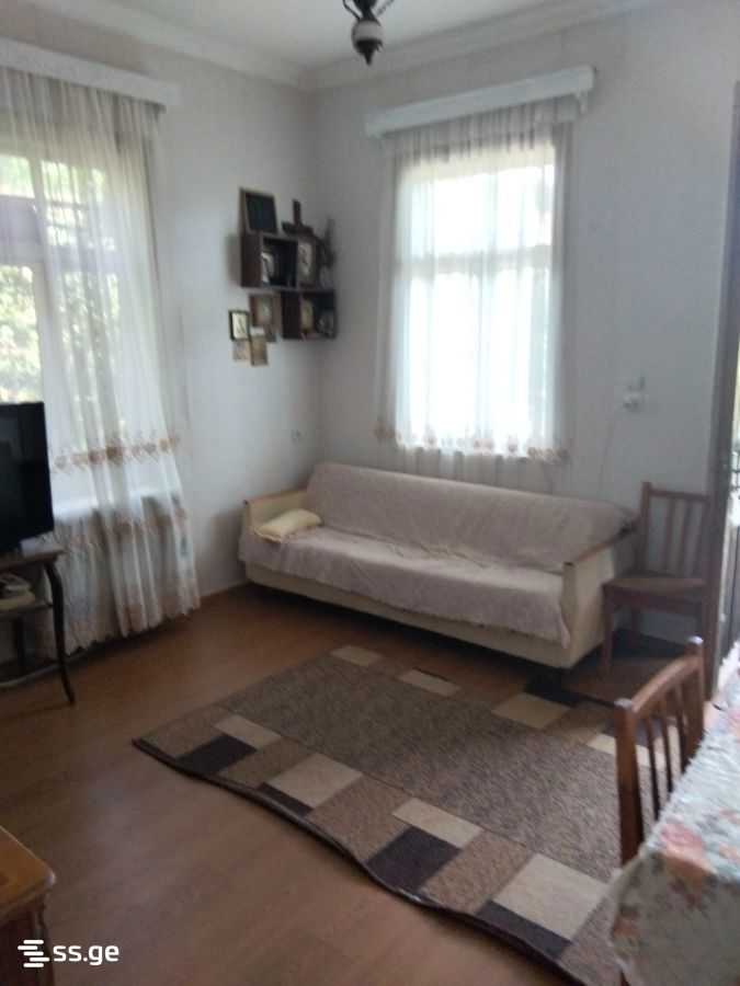 5 Room Private House For Sale view 7