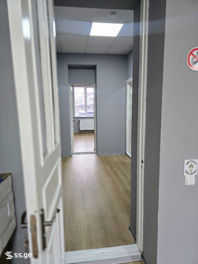 Office For Rent. Poti view 5