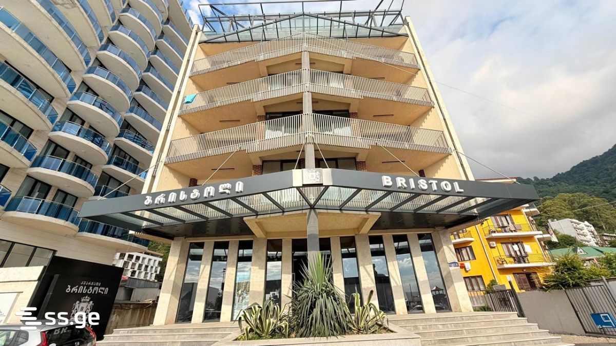 1 Room Flat For Sale view 1