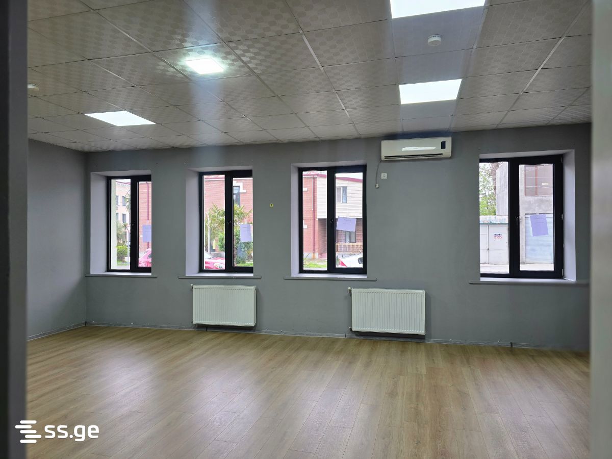 Office For Rent. Poti view 1