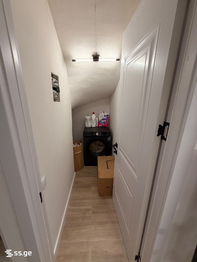 5 Room Private House For Sale view 4