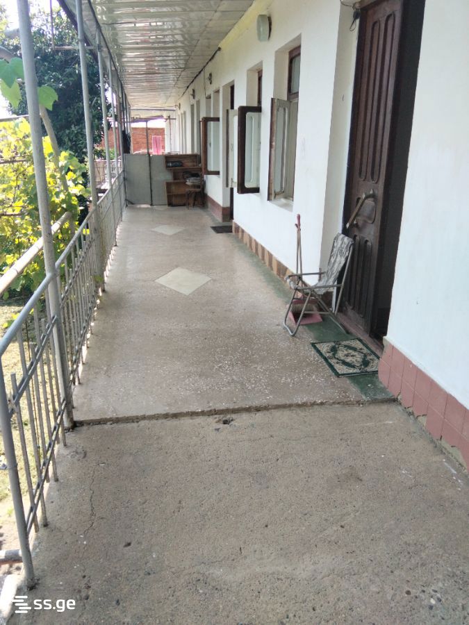 5 Room Private House For Sale view 8