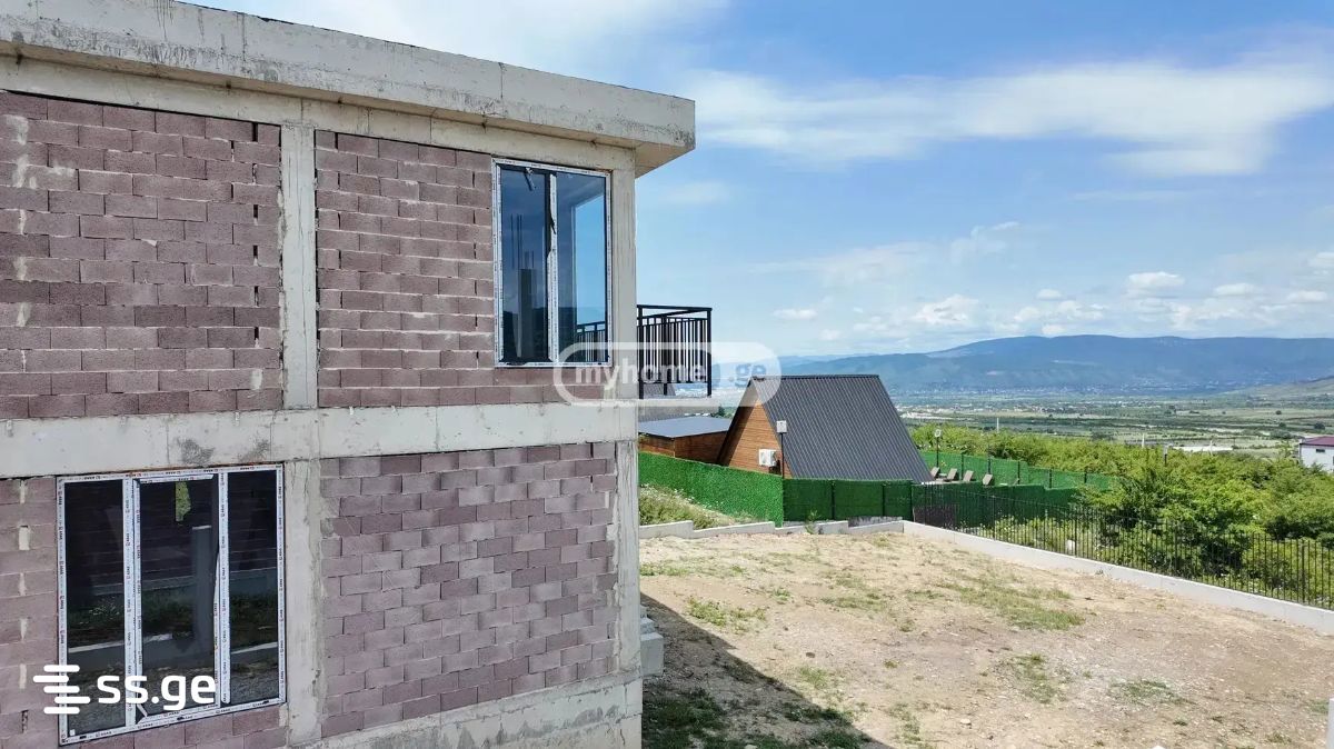 9 Room Private House For Sale view 33