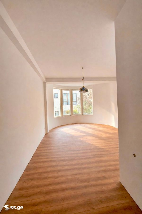 10 Room Private House For Sale view 13