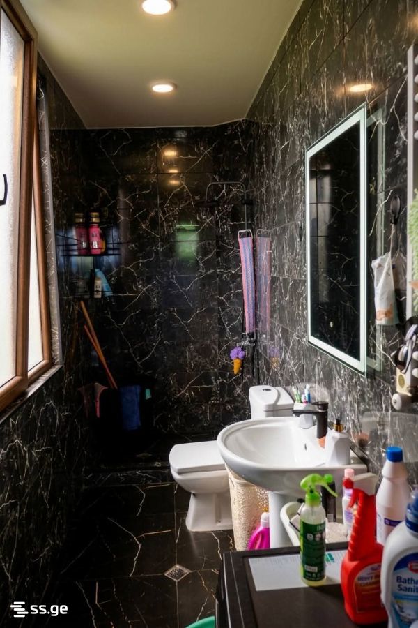 4 Room Private House For Rent. Tsikhisdziri view 7
