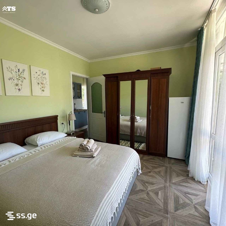 2 Room Summer Cottage For Rent. Batumi view 4