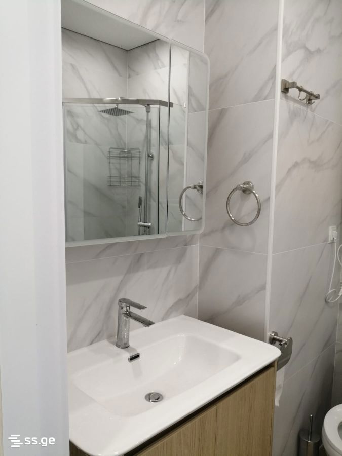 Продажа 2-комната Квартира view 3