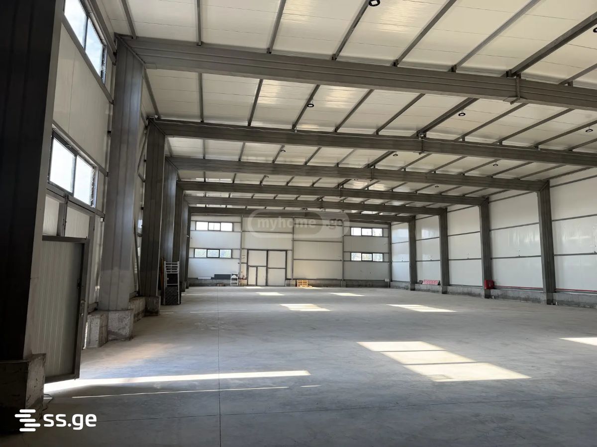 Store-Industrial Property For Rent. Didi Lilo view 2