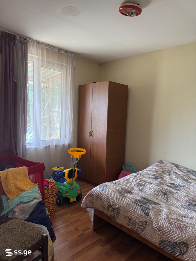 3 Room Private House For Sale view 11
