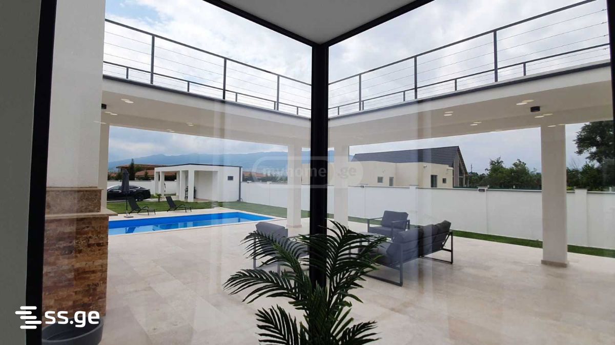 7 Room Private House For Sale view 20