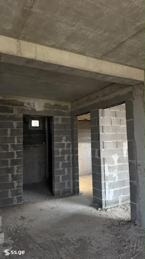 10 Room Private House For Sale view 12
