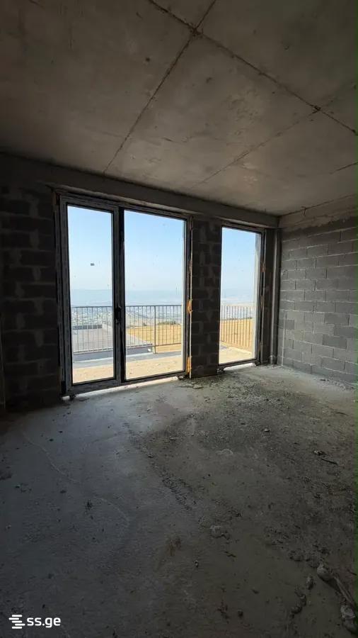 10 Room Private House For Sale view 6