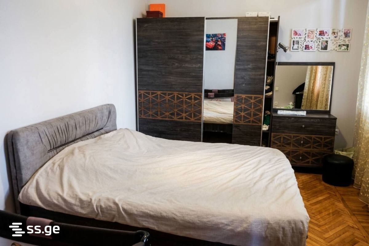 4 Room Private House For Rent. Tsikhisdziri view 6