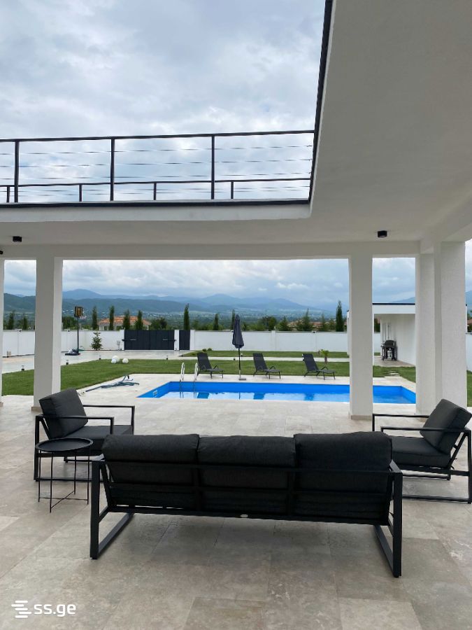 7 Room Private House For Sale view 24
