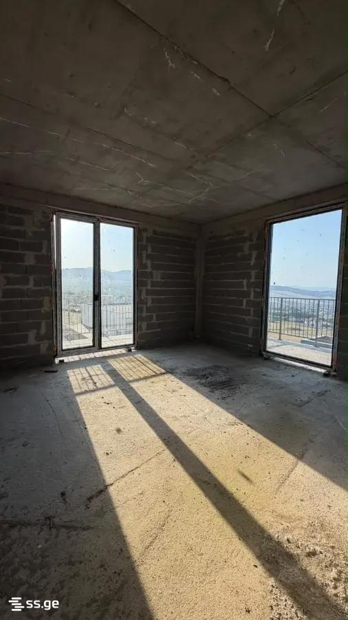 10 Room Private House For Sale view 8