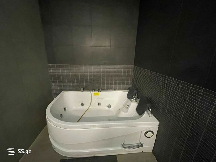 https://static.ss.ge/20260820/1_d67bd8dc-c083-4fe5-b87a-54b1800a222e_Thumb.jpg