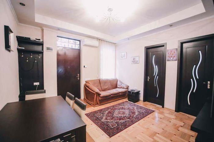 https://static.ss.ge/20260820/2_875ba225-5c8a-4dd8-96ad-2363651e6a97_Thumb.jpg