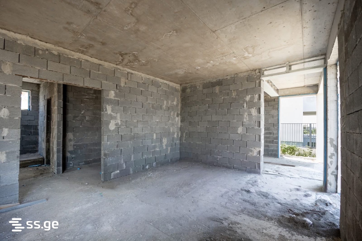5 Room Private House For Sale view 12