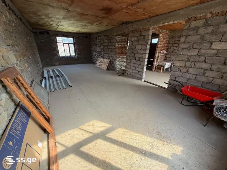 8 Room Private House For Sale view 9
