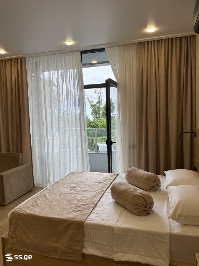 1 Room Flat Daily Rent. Chaqvi view 9