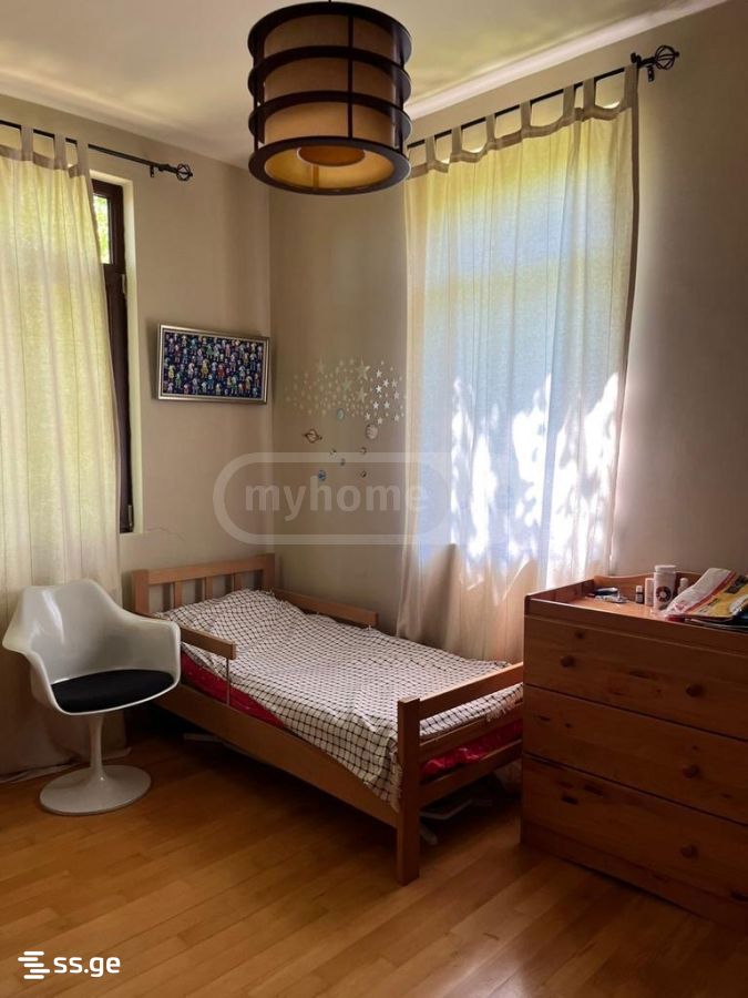 5 Room Summer Cottage For Rent. Tskneti view 3