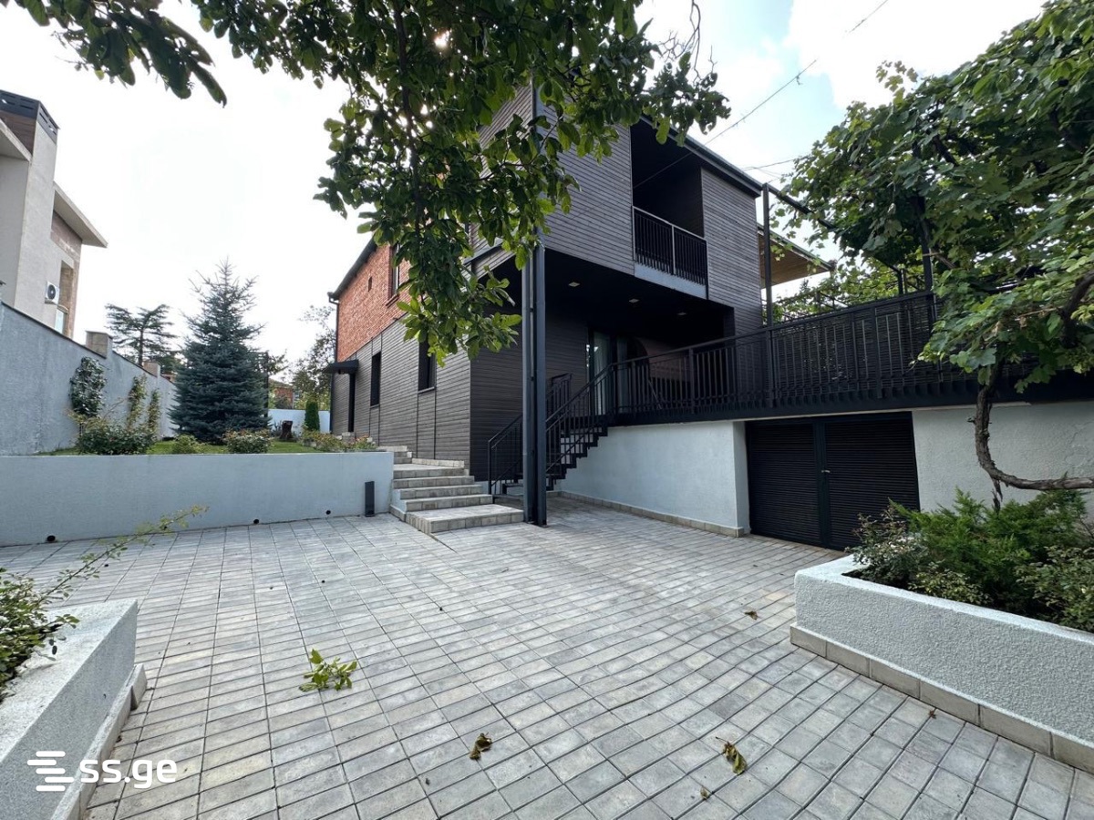6 Room Private House Daily Rent. Tskneti view 12
