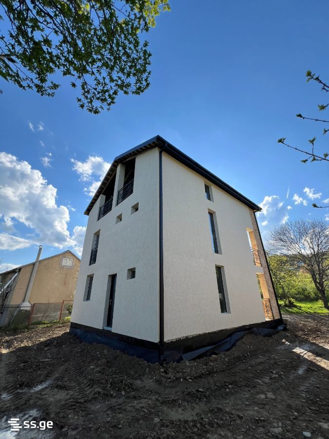 6 Room Private House For Sale view 7