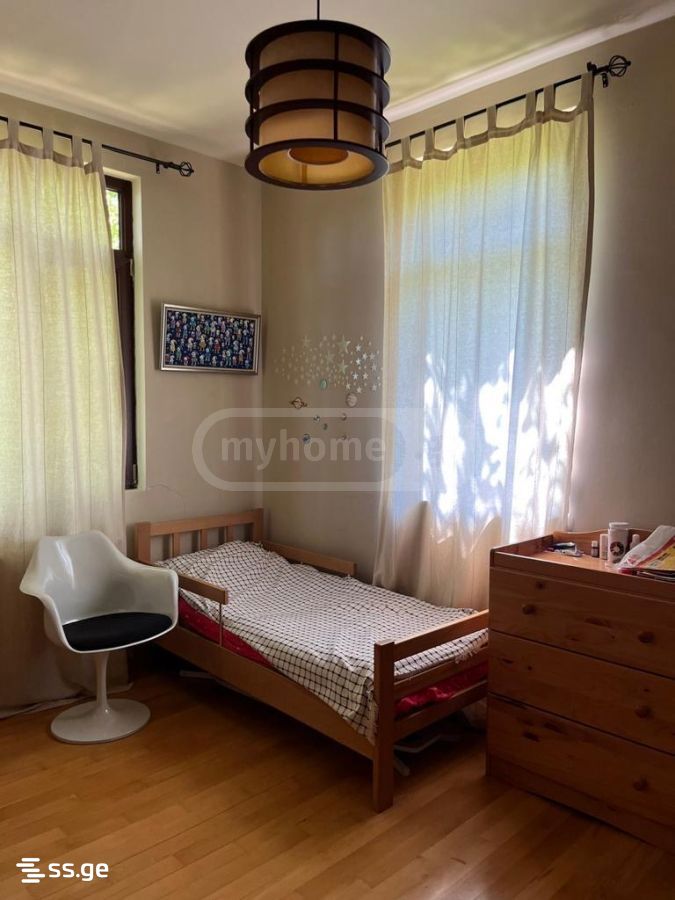 5 Room Summer Cottage For Rent. Tskneti view 9