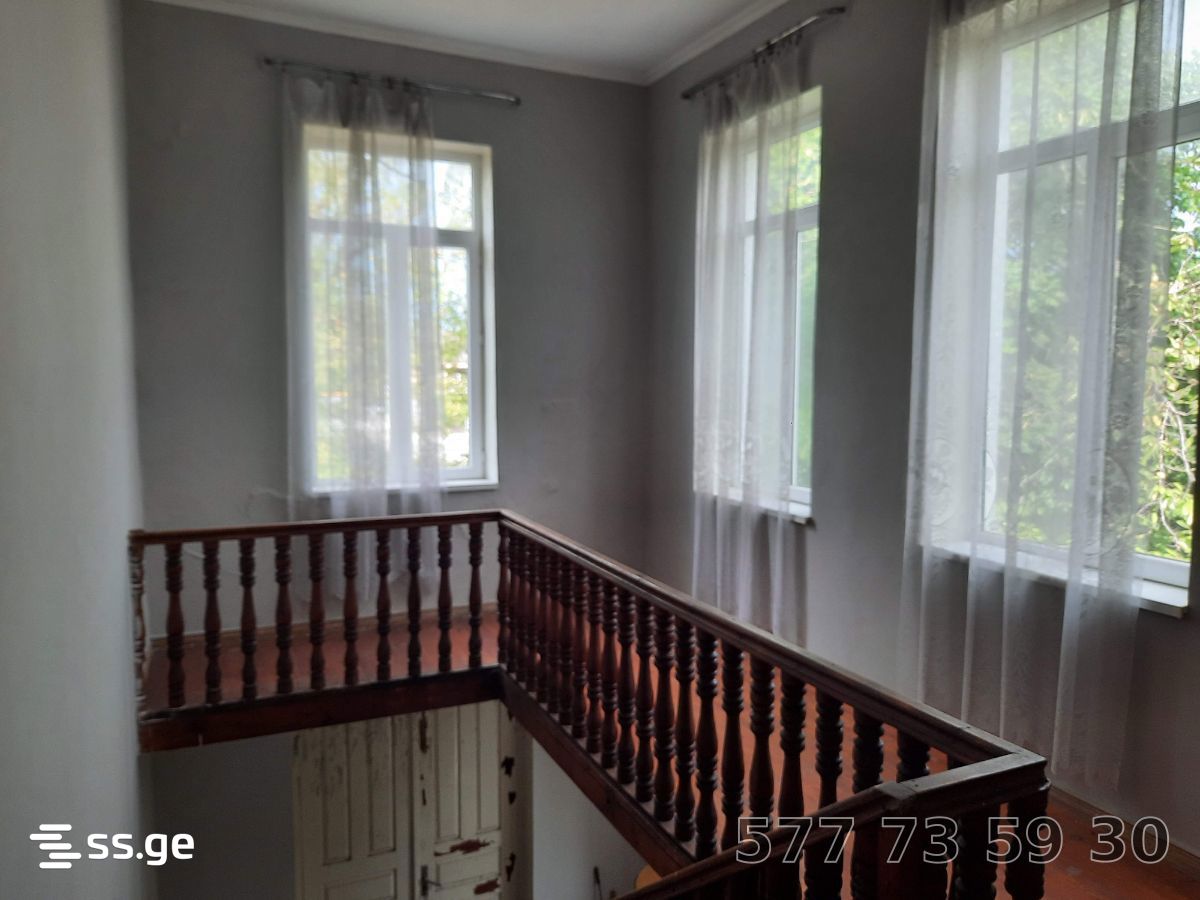 7 Room Private House For Rent. Samtredia view 4