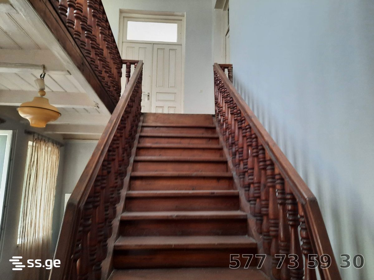 7 Room Private House For Rent. Samtredia view 5