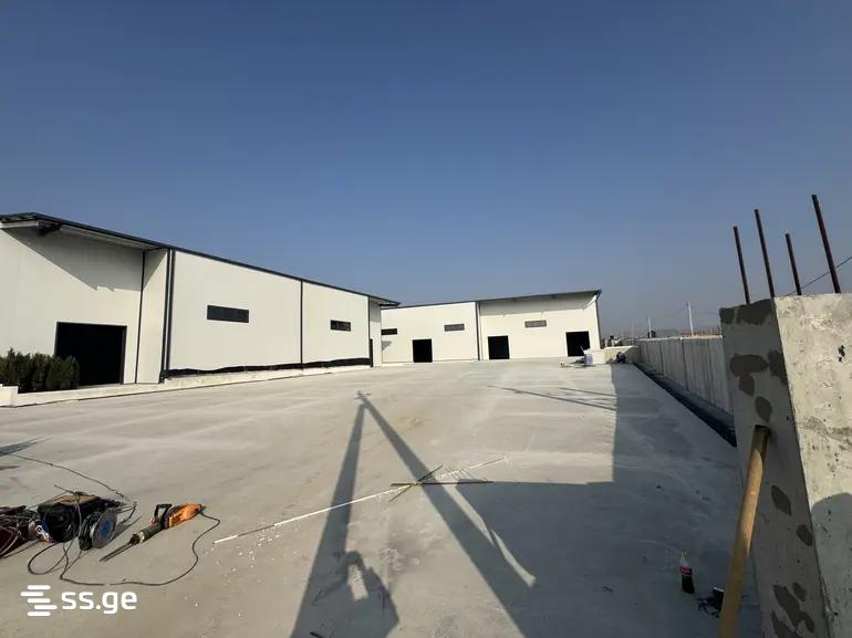Store-Industrial Property For Sale. Didi Lilo view 7