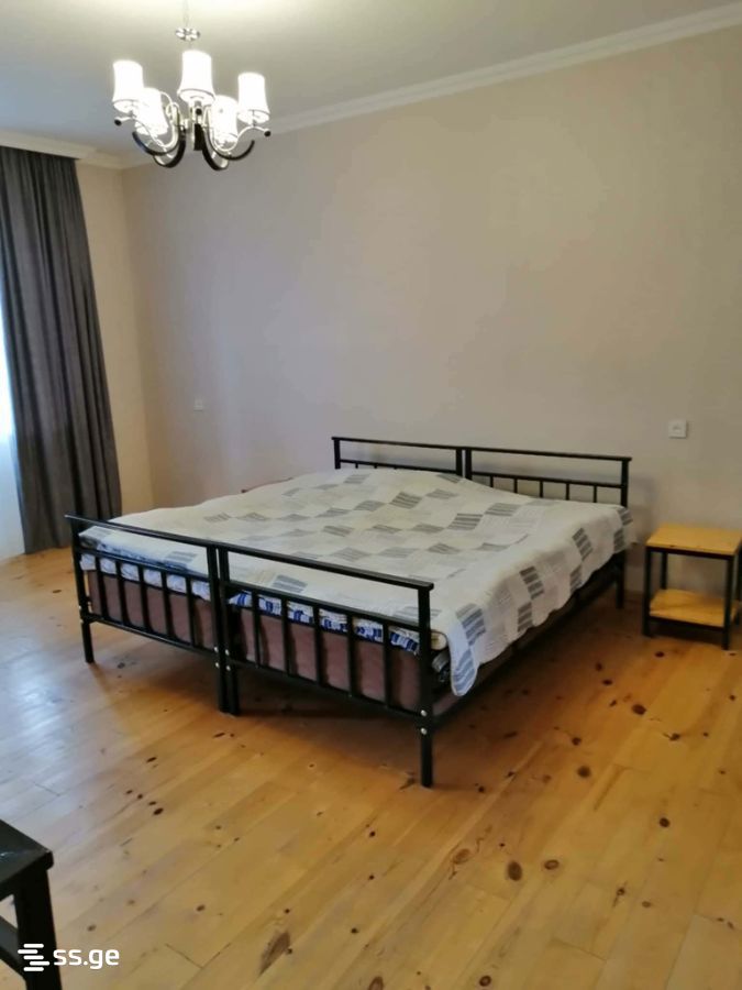 7 Room Private House For Sale view 10