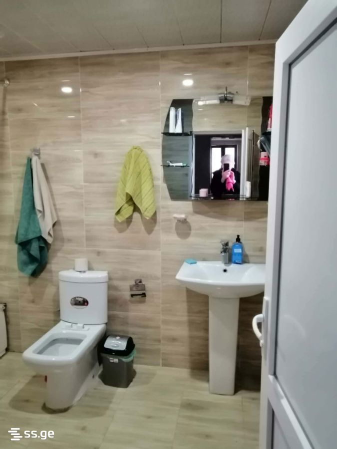 7 Room Private House For Sale view 5