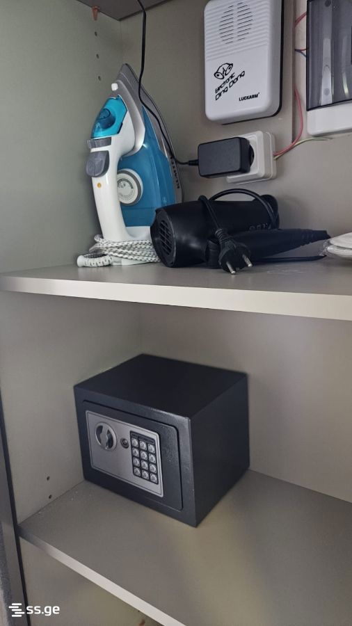 1 Room Hotel For Sale view 3