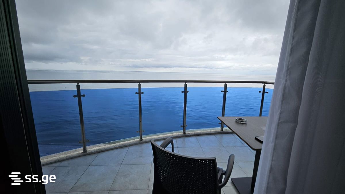 1 Room Hotel For Sale view 2