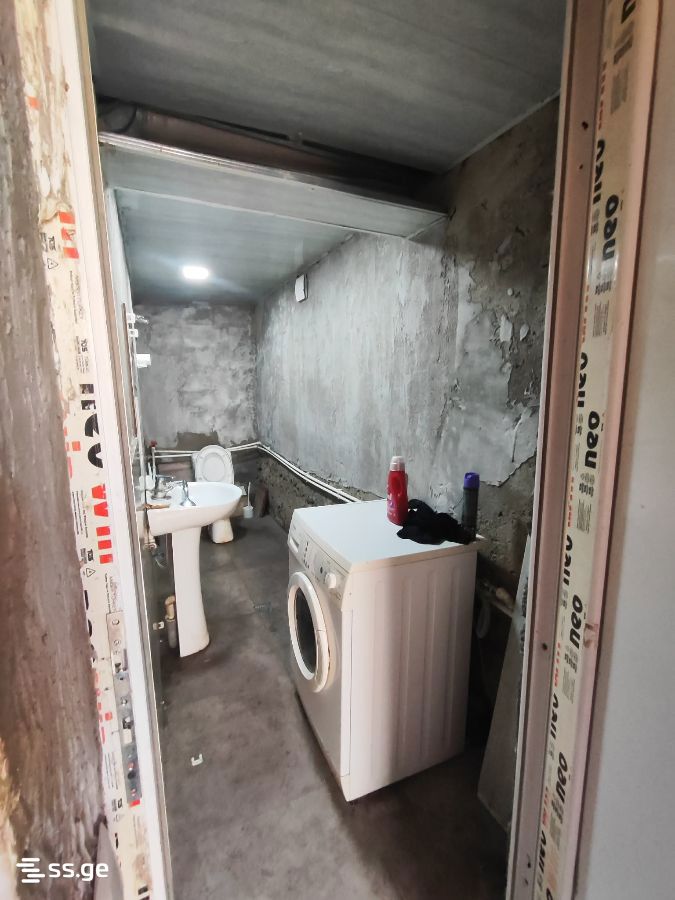10 Room Hotel For Sale view 3