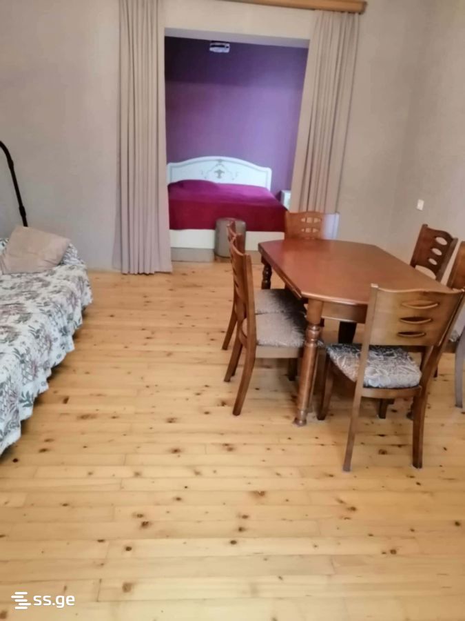 7 Room Private House For Sale view 9