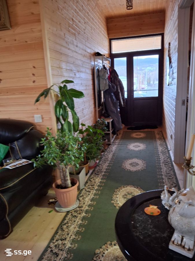 5 Room Private House For Sale view 3
