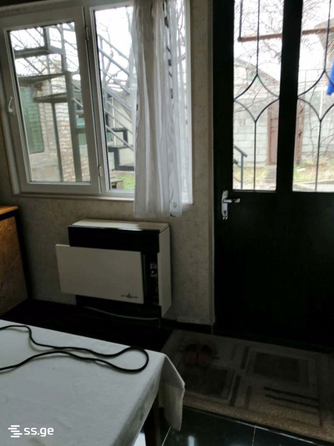 7 Room Private House For Sale view 11