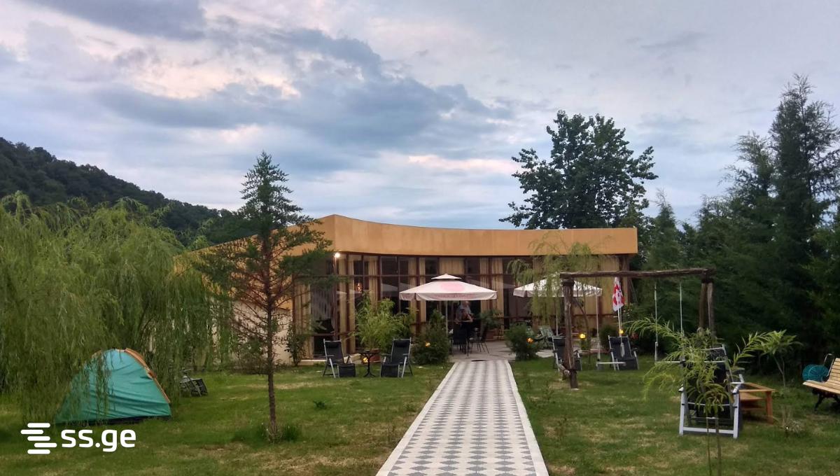 8 Room Hotel For Sale view 12
